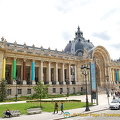 The Petit Palais faces the Grand Palais on Av. Winston-Churchill